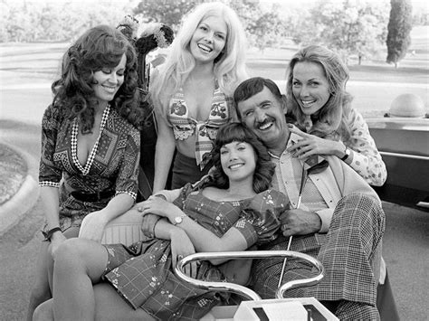 Archie Campbell And The Hee Haw Girls Female Movie Stars Hee Haw