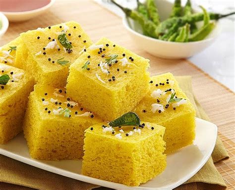 Easy And Instant Make Delicious Dhokla At Home In Just 10 Minutes