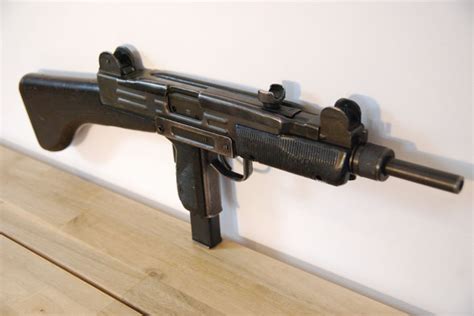 Israel Uzi Pistoolmitrailleur Automatic Zentralfeuer Pistole