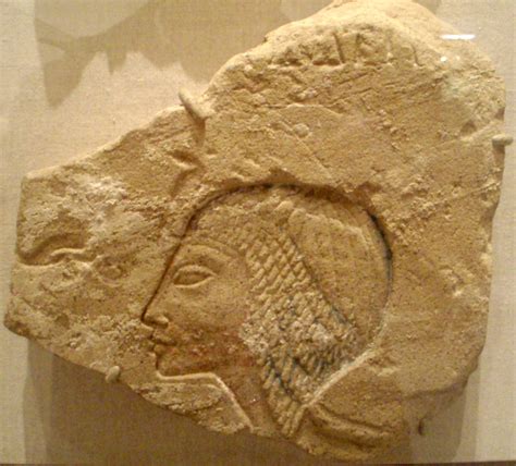 11 datos sobre nefertiti la gran reina del antiguo egipto
