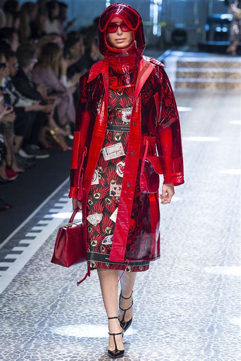 Dolce And Gabbana Autumnwinter 2017 Ready To Wear Collection Fashion