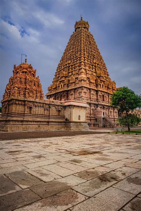 Tanjore Big Temple Or Brihadeshwara Temple Was Built By King Raja Raja