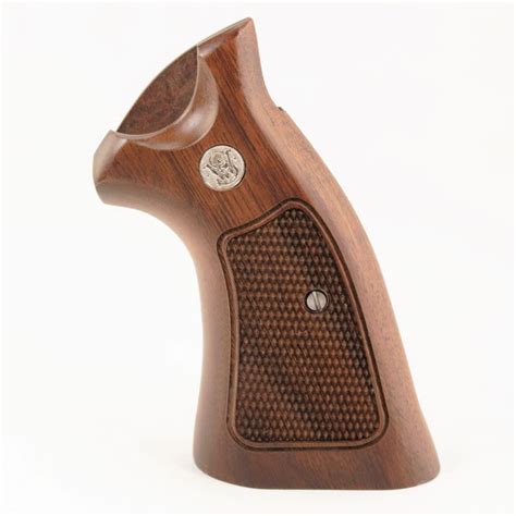 Smith And Wesson K And L Frame Goncolo Alves Target Grips With Medallion