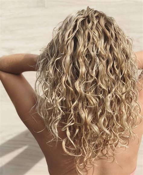 21 Blonde Curly Hair Ideas Trending In 2022