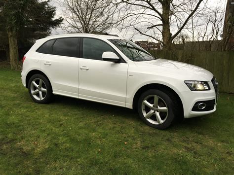 Maybe you would like to learn more about one of these? 2010 (60) Audi Q5 2.0 TDI S LINE Quattro, Start Stop, FSH, Leather, White, Private Plate