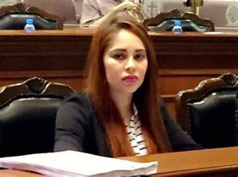 En abril de 2015, lucero guadalupe sánchez lópez, era diputada de sinaloa cuando se destapó el escándalo: Video del Altiplano de diputada ligada al 'Chapo' ya no ...