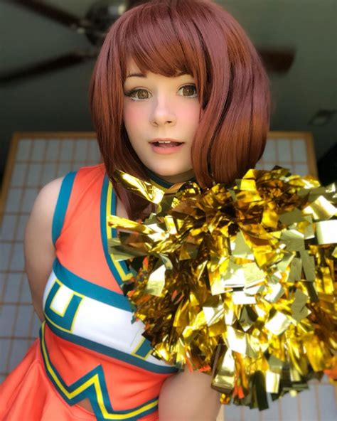 fã de my hero academia fez um adorável cosplay de uraraka como cheerleader critical hits