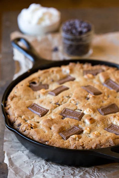 Peanut Butter Smores Skillet Cookie I Heart Eating