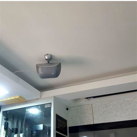 Our experts have tested a large variety of ceiling speakers to determine which ones produce the best surround sound. Bowers And Wilkins Ceiling Mounted Speakers | Taraba Home ...