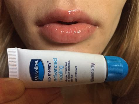 Juggling Several Point Vaseline Advanced Lip Therapy Adjust Dome Sideways