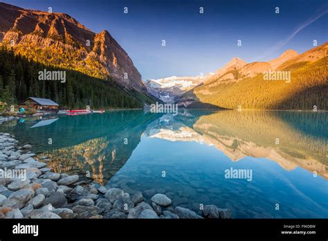 Autumn In Banff National Park Hi Res Stock Photography And Images Alamy