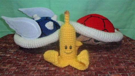 Crochet Mario Kart Banana Peel Nintendo Mario Crochet Mario Crafts