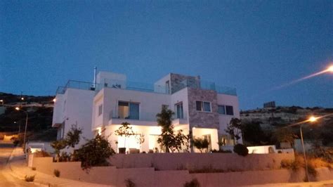 3 Bedroom House For Rent Agios Tychonas Louis Estates