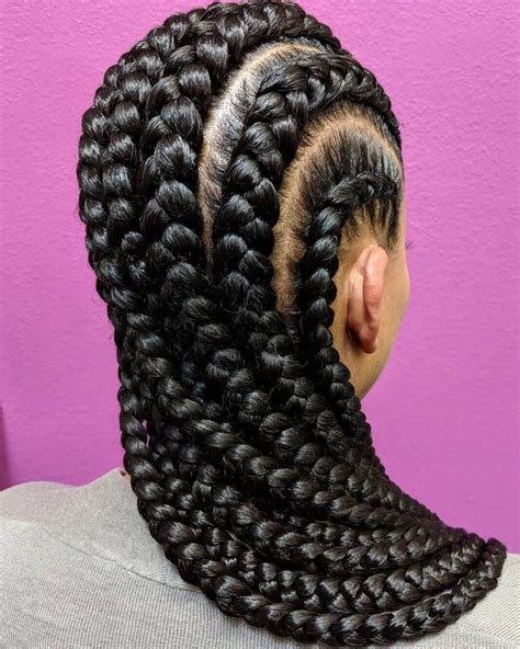 14 Flattering Hairstyles Straight Back Youll See In 2023