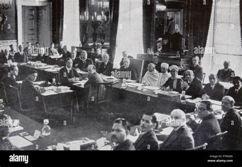 Mohandas Karamchand Gandhi 1869 1948 Attends The Round Table