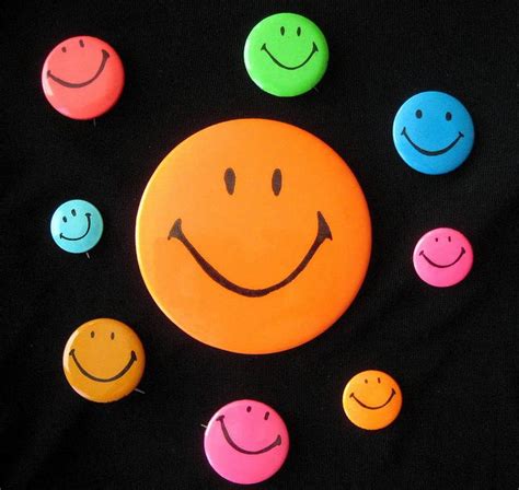 Vintage 70s Smiley Face Buttons 1960s And 70s School Daze Smiley