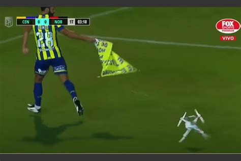 Video Jugador Derriba Un Dron En Pleno Partido En Argentina