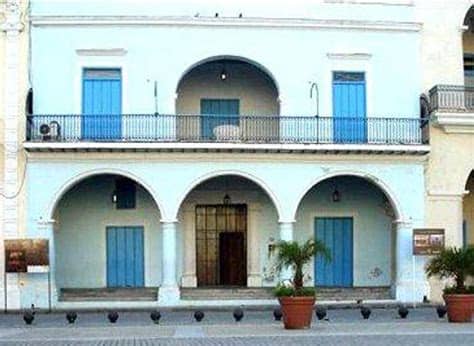 Casa angel, unica casa ubicada en la calle mas comercial de camaguey, 3 habitaciones bonitas con todas las comodidades. Casa Imperio. Alquiler en La Habana Vieja D-Cuba