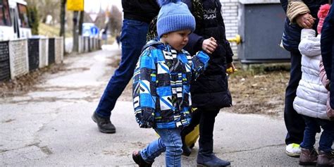 Ukrainian Orphans Have No Home Says Us Veteran