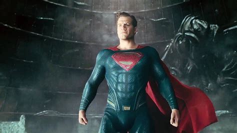 Dawn of justice is a 2016 superhero film featuring the dc comics characters batman and superman. Superman vs Steppenwolf Hans Zimmer (CUT) | Justice ...