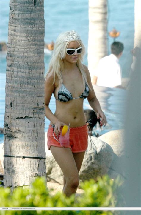 Xtina Photo Gallery Click Image To Close This Window Christina Aguilera Bikini