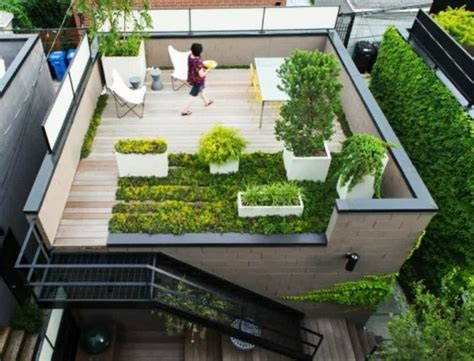 model taman  atap cantik  nyaman rumah impian