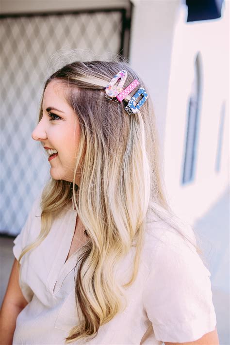 2 Easy Ways To Wear Hair Clips Thrifty Pineapple