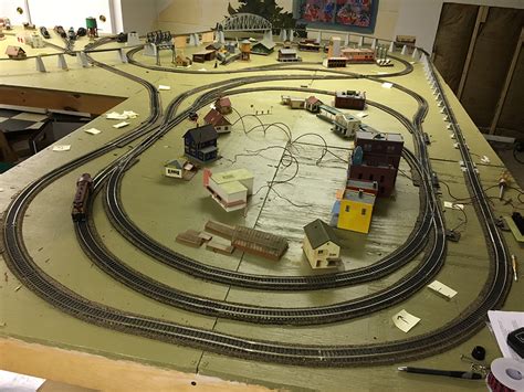 Train Track Layout Plans Images And Photos Finder