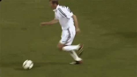 Look at zidane headbutt marco materazzi. Zidane GIF - Zidane - Discover & Share GIFs