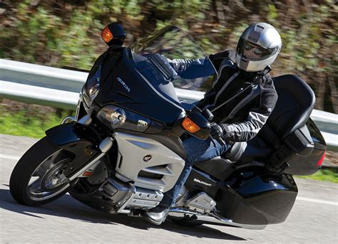 When you own a honda, you're. Honda GL 1800 GOLDWING 2014 - Fiche moto - MOTOPLANETE