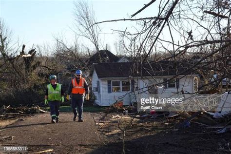Tornado Recovery Photos And Premium High Res Pictures Getty Images