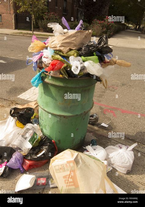 Overflowing Trash Can Hi Res Stock Photography And Images Alamy