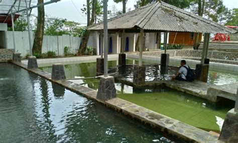 Pemandian Air Panas Gunung Pancar Kolam Pemandian Yang Populer Di