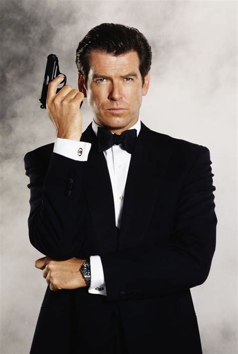 Pierce Brosnan As James Bond 007 Estilo James Bond James Bond Style