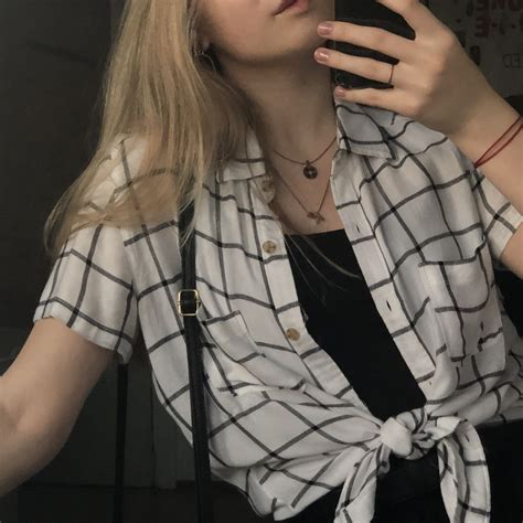 outfit | Aesthetic clothes, Dark academia aesthetic outfit woman