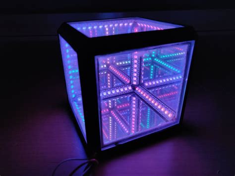 How To Make An Infinity Mirror Cube