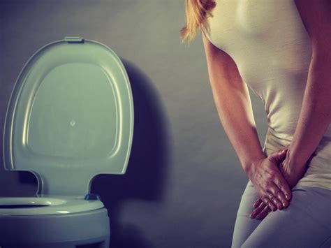 What causes leukocytes in urine? Leukocytes in the urine: Causes, symptoms, and diagnosis.