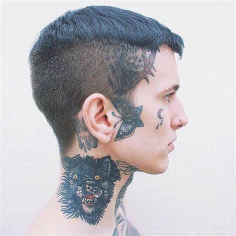 If you're seeking a very specific haircut, it's often best to find equally specific references to show your stylist. 21 Punk Hairstyles For Guys | Short punk hair, Punk ...