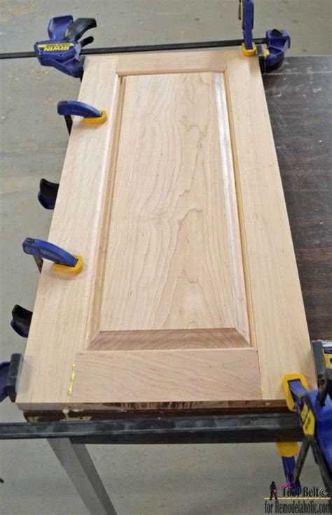 Raised panel cabinet doors are an american tradition. Build your own custom raised panel cabinet doors for your ...