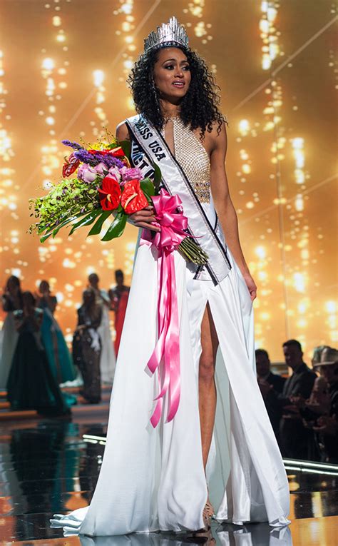 Miss District Of Columbia Kára Mccullough Crowned Miss Usa 2017 E News