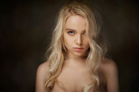 Maria Popova Women Blonde Face Model Blue Eyes Maxim Maximov