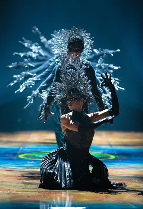 Cirque Du Soleils Amaluna Takes Stage In Denver Catch Carri