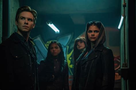 Gotham Knights Navia Robinson On Robin Carrie Kelley S01e03 Preview
