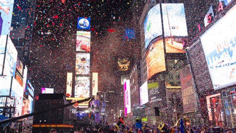 How To Watch The New Years Eve Ball Drop In Times Square Bukharian