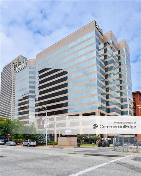 Peabody Plaza 701 Market Street St Louis Mo Office Space