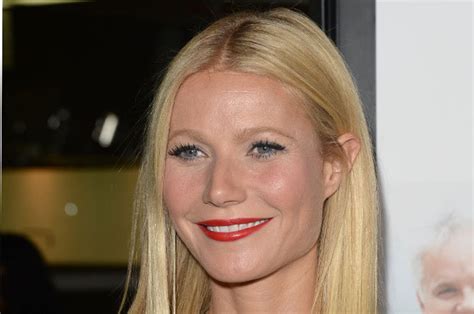 gwyneth paltrow spotted kissing old flame actor donovan leitch daily star