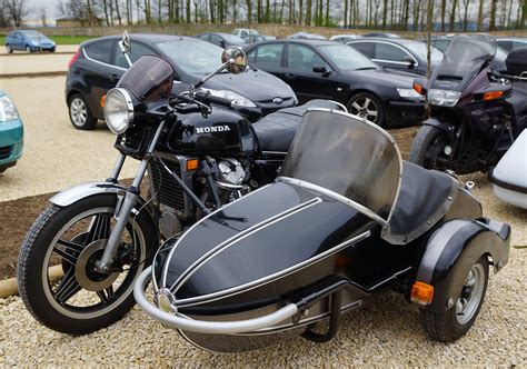 Honda Motorbike With Sidecar A Large Group Of Motorcycle E Flickr