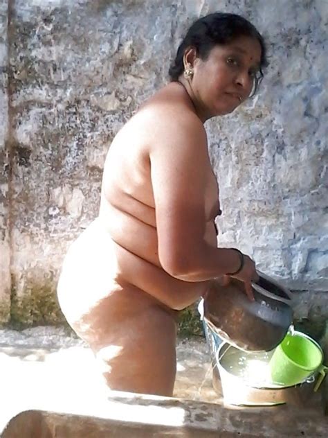Desi Aunty Bathing Porn Pictures Xxx Photos Sex Images 3807860