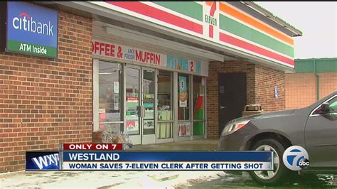 Only On 7 Woman Saves 7 Eleven Clerk After Shooting At Store Youtube