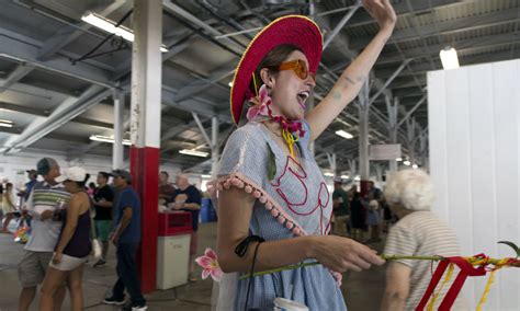 Is Saratoga Race Course Fashion The Apex Of Camp Saratoga Living